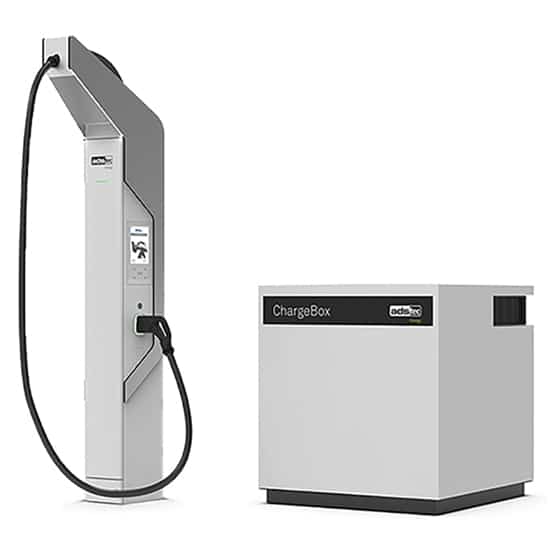 ADS-TEC_Energy_01_Bild_Ultraschnell_Laden